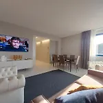 Daire Darsena Luxury Viareggio