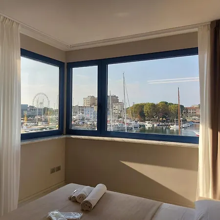 Апартаменты Darsena Luxury