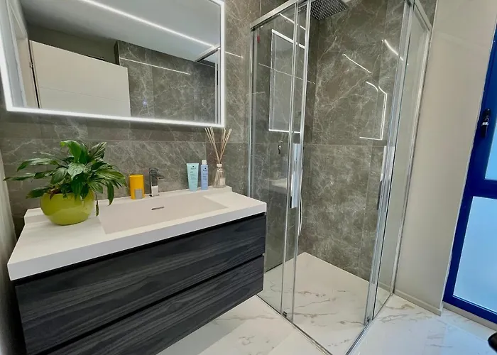 Апартаменти Darsena Luxury В'яреджо